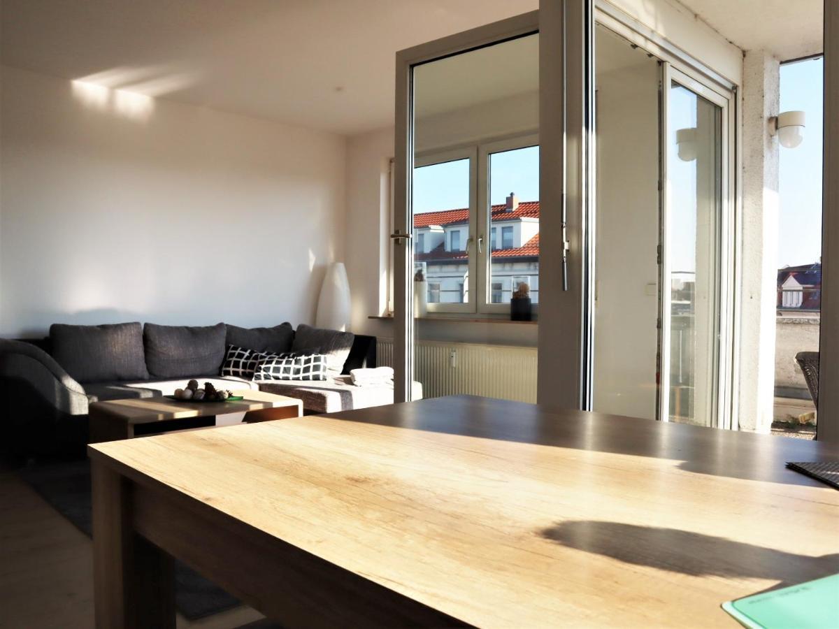 Exklusive Mit Dachterrasse In Schleußig *