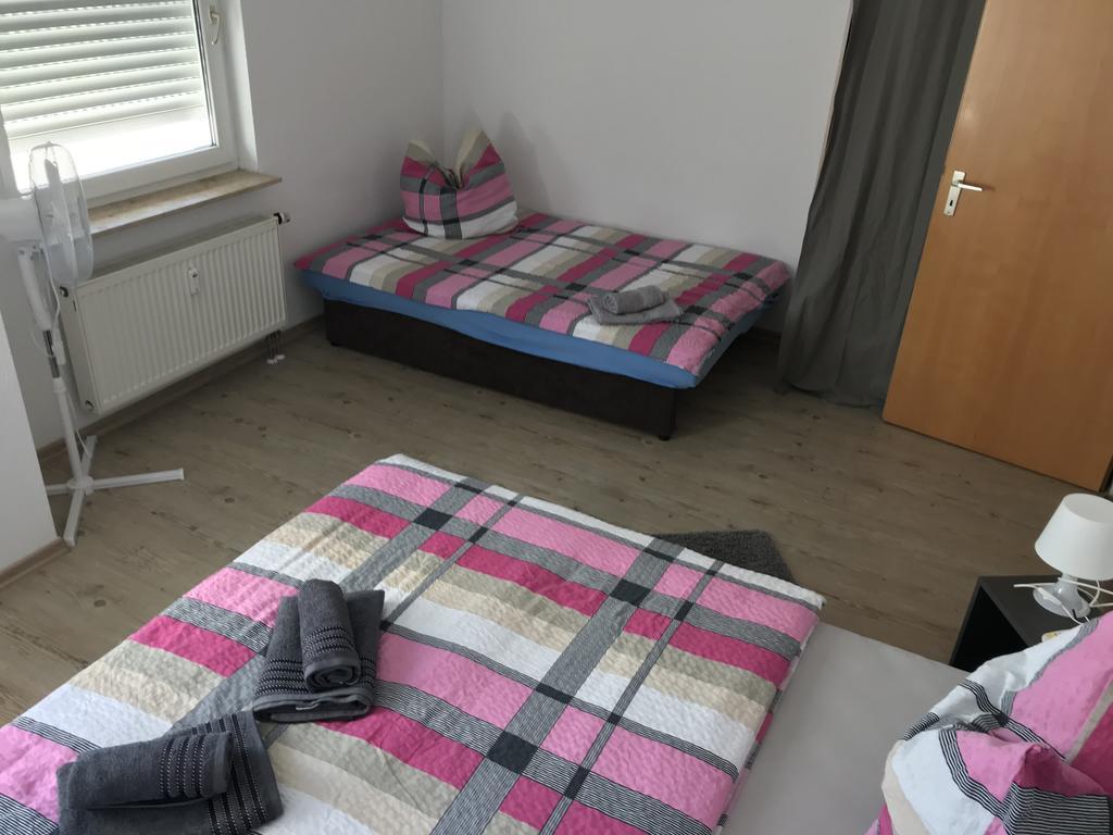 Exklusive Mit Dachterrasse In Schleußig *